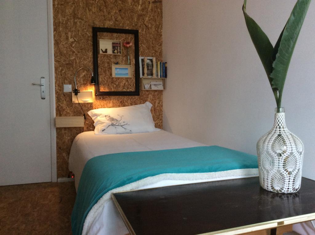 Marina Lounge Hostel Понта-Делгада Екстер'єр фото
